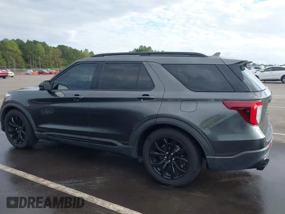 ✅ 2020 Ford Explorer ST • VIN: 1FM5K8GC5LGB26232 • Lot: 43385537. Wystawiony na IAAI z przebiegiem 116 374 mil. Bezpłatny archiwum sprzedaży aukcyjnych z USA i szczegółowy raport historii pojazdu na DreamBid. Zdjęcie 6.