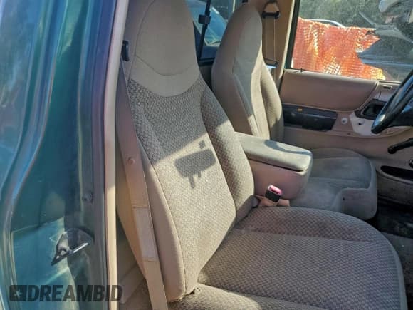 ✅ 1999 Ford Ranger XL • VIN: 1FTYR10V5XPA85557 • Лот: 95208825. Опубликован ранее на Copart с пробегом 260 580 миль. Бесплатный доступ к архиву аукционных продаж из США и подробный отчёт об истории автомобиля на DreamBid. Изображение 10.