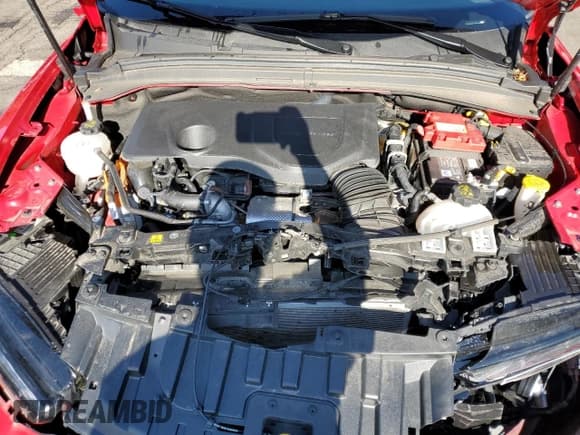 ✅ 2024 Alfa Romeo Tonale Veloce • VIN: ZASPATDW6R3036478 • Lot: 62565255. Wystawiony na Copart z przebiegiem 9 517 mil. Bezpłatny archiwum sprzedaży aukcyjnych z USA i szczegółowy raport historii pojazdu na DreamBid. Zdjęcie 11.