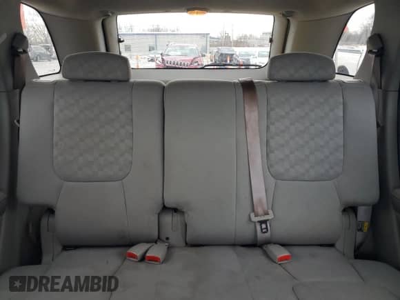 2006 Chevrolet Equinox LT с VIN 2CNDL73F266106110, выставлен на аукционе Copart как лот 80322474 с пробегом 181 037 миль миль и Списание • Salvage title. История ставок и продаж доступна на DreamBid. Изображение 10.