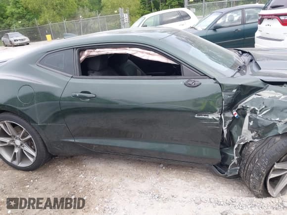 ✅ 2020 Chevrolet Camaro 1LT • VIN: 1G1FB1RS6L0125323 • Лот: 42101034. Опубликован ранее на IAAI с пробегом 124 474 миль. Бесплатный доступ к архиву аукционных продаж из США и подробный отчёт об истории автомобиля на DreamBid. Изображение 13.