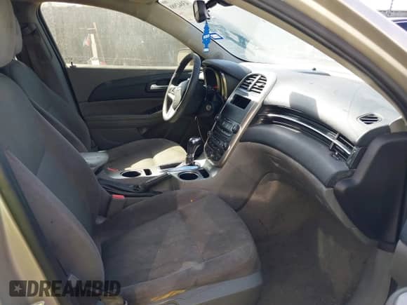 2015 Chevrolet Malibu LS with VIN 1G11A5SL7FF322350, listed as a IAAI auction lot 43042988 with 198,480 mi miles and . Bid and sale history available at DreamBid. Image 5.