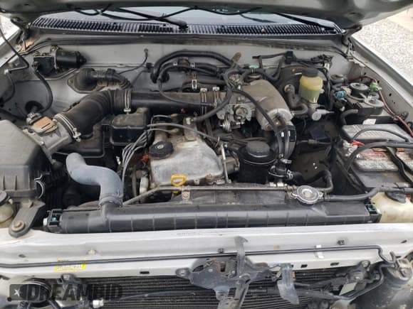 ✅ 2000 Toyota Tacoma • VIN: 4TAPM62N4YZ679336 • Lot: 85429984. Wystawiony na Copart z przebiegiem 374 910 mil. Bezpłatny archiwum sprzedaży aukcyjnych z USA i szczegółowy raport historii pojazdu na DreamBid. Zdjęcie 11.