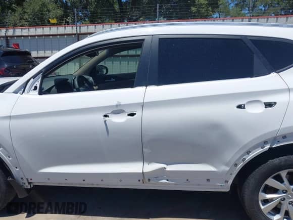 2019 Hyundai Tucson Value с VIN KM8J33A43KU913809, выставлен на аукционе IAAI как лот 42825075 с пробегом 53 389 миль миль и . История ставок и продаж доступна на DreamBid. Изображение 15.