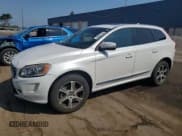 ✅ 2015 Volvo XC60 T6 • VIN: YV4902RB0F2598978 • Lot: 68716045. Listed on Copart with Not provided. Free auction sales archive from the USA and detailed vehicle history report at DreamBid. Image 1.