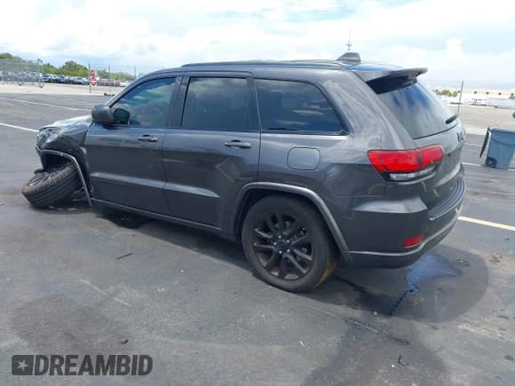 ✅ 2020 Jeep Grand Cherokee Altitude • VIN: 1C4RJEAG2LC428846 • Lot: 43051607. Listed on IAAI with 66,769 mi. Free auction sales archive from the USA and detailed vehicle history report at DreamBid. Image 3.