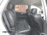 ✅ 2015 Nissan Pathfinder S • VIN: 5N1AR2MN3FC702800 • Lot: 42753958. Listed on IAAI with 141,571 mi. Free auction sales archive from the USA and detailed vehicle history report at DreamBid. Image 8.