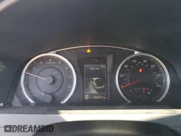 2015 Toyota Camry LE with VIN 4T1BF1FK5FU034874, listed as a Copart auction lot 67466825 with 166,917 mi miles and Salvage title. Bid and sale history available at DreamBid. Image 9.