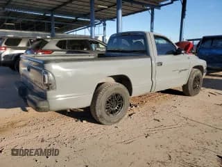 ✅ 1997 Dodge Dakota • VIN: 1B7FL26X9VS139735 • Lot: 55270635. Wystawiony na Copart z przebiegiem 163 867 mil. Bezpłatny archiwum sprzedaży aukcyjnych z USA i szczegółowy raport historii pojazdu na DreamBid. Zdjęcie 3.