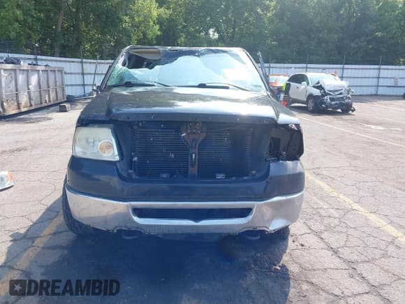 ✅ 2008 Ford F-150 XLT • VIN: 1FTPX14VX8FA01221 • Lot: 42977234. Listed on IAAI with 201,540 mi. Free auction sales archive from the USA and detailed vehicle history report at DreamBid. Image 13.