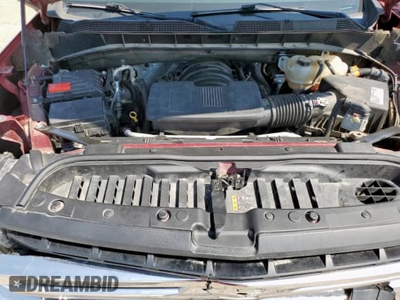 ✅ 2019 Chevrolet Silverado 1500 LT • VIN: 1GCUYDED3KZ144606 • Lot: 80203555. Wystawiony na Copart z przebiegiem 112 014 mil. Bezpłatny archiwum sprzedaży aukcyjnych z USA i szczegółowy raport historii pojazdu na DreamBid. Zdjęcie 11.