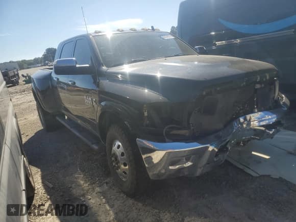✅ 2018 Ram 3500 Laramie • VIN: 3C63RRML0JG111566 • Лот: 87076675. Опубликован ранее на Copart с пробегом 163 032 миль. Бесплатный доступ к архиву аукционных продаж из США и подробный отчёт об истории автомобиля на DreamBid. Изображение 4.