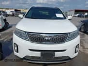 ✅ 2015 Kia Sorento SX Limited • VIN: 5XYKW4A73FG639051 • Lot: 42106446. Listed on IAAI with 145,981 mi. Free auction sales archive from the USA and detailed vehicle history report at DreamBid. Image 12.