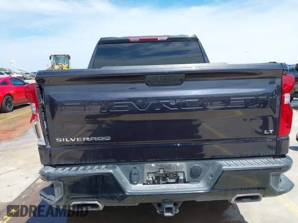 ✅ 2023 Chevrolet Silverado 1500 LT Trail Boss • VIN: 3GCUDFED3PG196963 • Lot: 42379114. Wystawiony na IAAI z przebiegiem 70 043 mil. Bezpłatny archiwum sprzedaży aukcyjnych z USA i szczegółowy raport historii pojazdu na DreamBid. Zdjęcie 16.