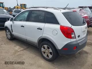 ✅ 2013 Chevrolet Captiva Sport LS • VIN: 3GNAL1EK0DS568489 • Lot: 42258904. Wystawiony na IAAI z przebiegiem 180 324 mil. Bezpłatny archiwum sprzedaży aukcyjnych z USA i szczegółowy raport historii pojazdu na DreamBid. Zdjęcie 3.