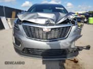 ✅ 2022 Cadillac XT5 FWD Premium Luxury • VIN: 1GYKNCRS2NZ113669 • Lot: 68668235. Wystawiony na Copart z przebiegiem 22 338 mil. Bezpłatny archiwum sprzedaży aukcyjnych z USA i szczegółowy raport historii pojazdu na DreamBid. Zdjęcie 5.