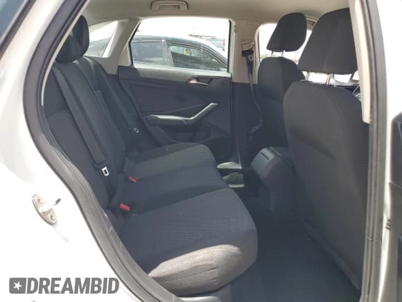 ✅ 2021 Volkswagen Jetta S • VIN: 3VWC57BU6MM014640 • Lot: 68660345. Wystawiony na Copart z przebiegiem 182 469 mil. Bezpłatny archiwum sprzedaży aukcyjnych z USA i szczegółowy raport historii pojazdu na DreamBid. Zdjęcie 10.