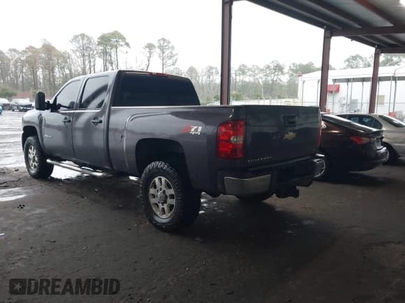 ✅ 2011 Chevrolet Silverado 2500HD LT • VIN: 1GC1KXCG9BF100288 • Lot: 43818600. Listed on IAAI with 246,365 mi. Free auction sales archive from the USA and detailed vehicle history report at DreamBid. Image 3.