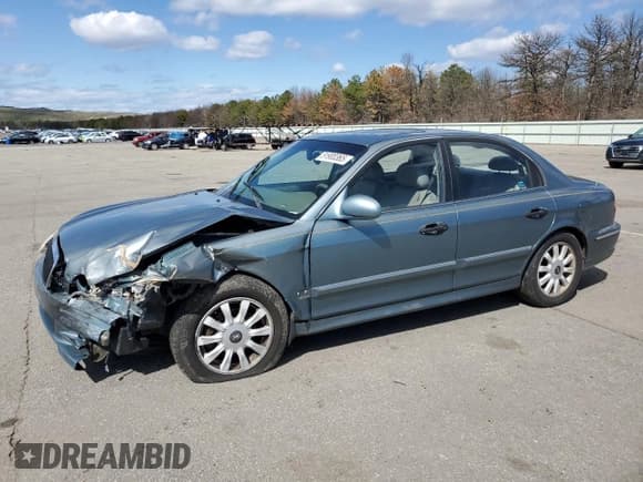 ✅ 2004 Hyundai Sonata GLS • VIN: KMHWF35H64A062149 • Lot: 51900365. Listed on Copart with 178,444 mi. Free auction sales archive from the USA and detailed vehicle history report at DreamBid. Image 1.