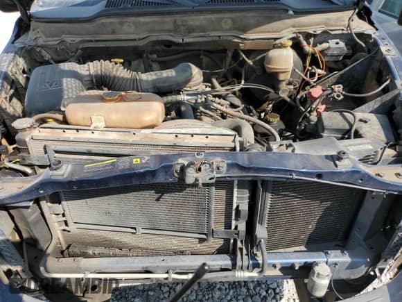 ✅ 2002 Dodge 1500 • VIN: 1D7HU18Z32S708319 • Лот: 69625974. Размещён на Copart с пробегом 106 825 миль миль. Получите бесплатный доступ к архиву аукционных продаж из США и посмотрите подробный отчёт об истории автомобиля на DreamBid. Изображение 13.