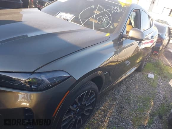 ✅ 2025 BMW X6 xDrive40i • VIN: 5UX33EX05S9V60343 • Lot: 43412679. Listed on IAAI with Not provided. Free auction sales archive from the USA and detailed vehicle history report at DreamBid. Image 2.
