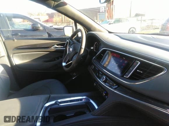 ✅ 2024 Buick Enclave Essence • VIN: 5GAERBKWXRJ136850 • Lot: 41854226. Listed on IAAI with 5,393 mi. Free auction sales archive from the USA and detailed vehicle history report at DreamBid. Image 5.