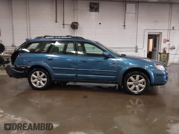 ✅ 2008 Subaru Outback Limited • VIN: 4S4BP62C787325239 • Lot: 43313276. Wystawiony na IAAI z przebiegiem 200 107 mil. Bezpłatny archiwum sprzedaży aukcyjnych z USA i szczegółowy raport historii pojazdu na DreamBid. Zdjęcie 13.