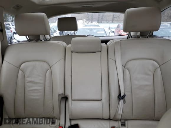 ✅ 2010 Audi Q7 Premium Plus • VIN: WA1LMAFE7AD000835 • Lot: 45984715. Wystawiony na Copart z przebiegiem 170 994 mil. Bezpłatny archiwum sprzedaży aukcyjnych z USA i szczegółowy raport historii pojazdu na DreamBid. Zdjęcie 10.