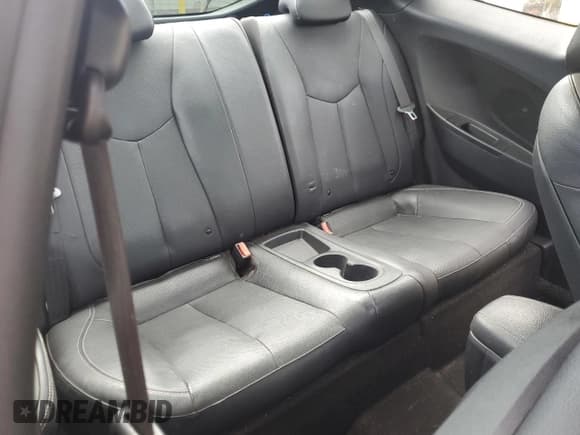 ✅ 2016 Hyundai Veloster Turbo • VIN: KMHTC6AE3GU276155 • Lot: 80999244. Wystawiony na Copart z przebiegiem 91 422 mil. Bezpłatny archiwum sprzedaży aukcyjnych z USA i szczegółowy raport historii pojazdu na DreamBid. Zdjęcie 10.