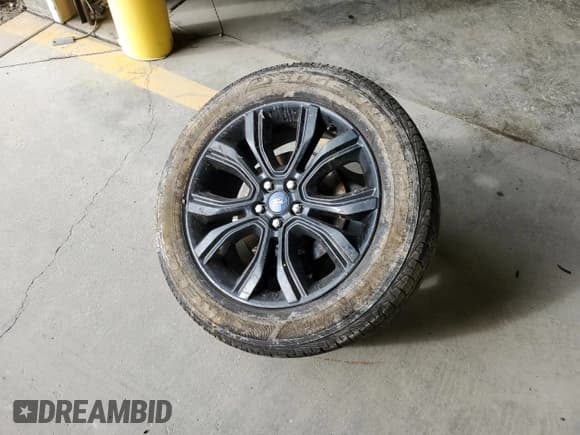 ✅ 2020 Ford Edge Titanium • VIN: 2FMPK4K98LBA00239 • Lot: 85832495. Wystawiony na Copart z przebiegiem 65 805 mil. Bezpłatny archiwum sprzedaży aukcyjnych z USA i szczegółowy raport historii pojazdu na DreamBid. Zdjęcie 13.