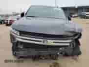2024 Chevrolet Tahoe LT z VIN 1GNSKNKD4RR405830, wystawiony jako Copart lot #81933094 z przebiegiem Nie podano mil oraz Szkoda całkowita • Salvage title. Historia ofert i sprzedaży dostępna na DreamBid. Obrazek 5.