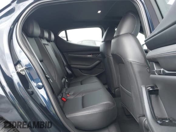 ✅ 2025 Mazda 3 S Preferred • VIN: JM1BPALMXS1757204 • Лот: 41744849. Опубликован ранее на IAAI с пробегом 2 664 миль. Бесплатный доступ к архиву аукционных продаж из США и подробный отчёт об истории автомобиля на DreamBid. Изображение 8.