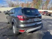 ✅ 2017 Ford Escape SE • VIN: 1FMCU9GD0HUD02497 • Lot: 93264155. Listed on Copart with 124,678 mi. Free auction sales archive from the USA and detailed vehicle history report at DreamBid. Image 2.
