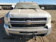 ✅ 2009 Chevrolet Silverado 2500HD Work Truck • VIN: 1GCHK43K09F118352 • Lot: 83274064. Wystawiony na Copart z przebiegiem 282 239 mil. Bezpłatny archiwum sprzedaży aukcyjnych z USA i szczegółowy raport historii pojazdu na DreamBid. Zdjęcie 5.