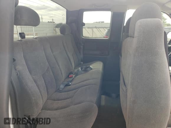 ✅ 2003 Chevrolet Silverado 1500 LS • VIN: 2GCEK19T431372274 • Лот: 68044814. Опубликован ранее на Copart с пробегом 129 691 миль. Бесплатный доступ к архиву аукционных продаж из США и подробный отчёт об истории автомобиля на DreamBid. Изображение 10.