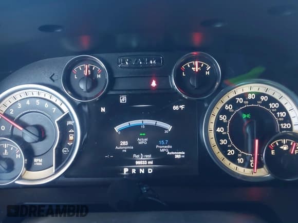 ✅ 2016 Ram 1500 Sport • VIN: 1C6RR6MT5GS319680 • Lot: 43451322. Wystawiony na IAAI z przebiegiem 99 533 mil. Bezpłatny archiwum sprzedaży aukcyjnych z USA i szczegółowy raport historii pojazdu na DreamBid. Zdjęcie 7.