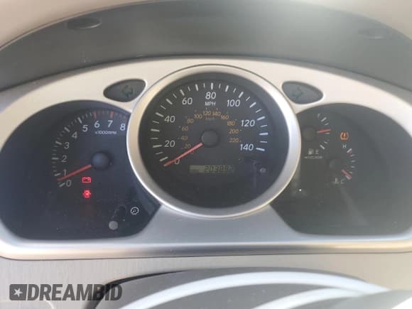 ✅ 2004 Toyota Highlander • VIN: JTEEP21A240061274 • Lot: 90921395. Listed on Copart with 203,892 mi. Free auction sales archive from the USA and detailed vehicle history report at DreamBid. Image 9.