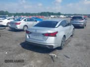 ✅ 2019 Nissan Altima SR • VIN: 1N4BL4CW9KC237584 • Lot: 42606018. Listed on IAAI with 82,064 mi. Free auction sales archive from the USA and detailed vehicle history report at DreamBid. Image 4.