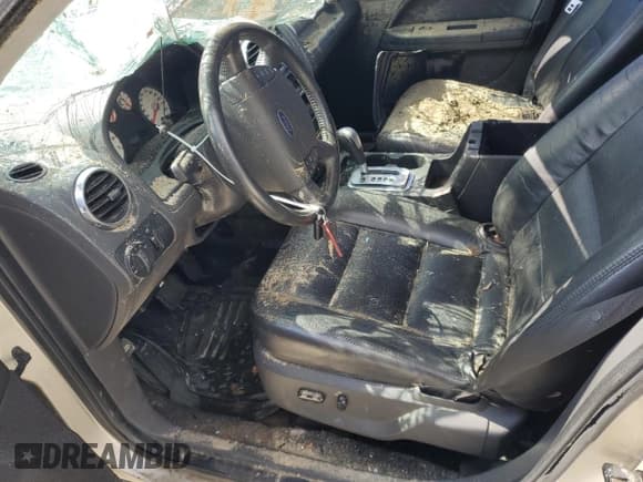 ✅ 2005 Ford Freestyle Limited • VIN: 1FMZK06105GA65913 • Lot: 90114905. Listed on Copart with 292,008 mi. Free auction sales archive from the USA and detailed vehicle history report at DreamBid. Image 7.