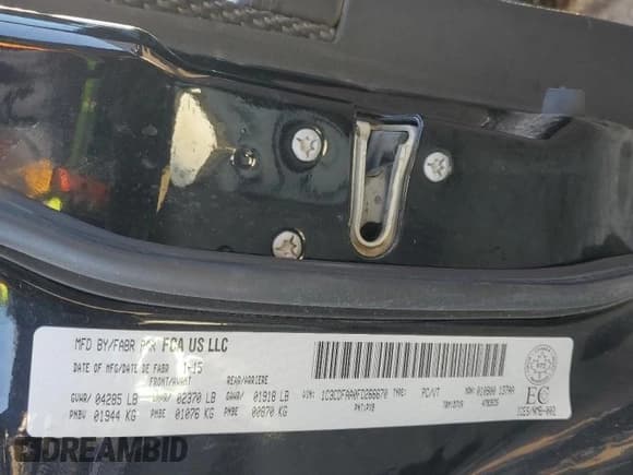 ✅ 2015 Dodge Dart SE • VIN: 1C3CDFAA0FD266670 • Лот: 89456855. Опубликован ранее на Copart с пробегом 214 506 миль. Бесплатный доступ к архиву аукционных продаж из США и подробный отчёт об истории автомобиля на DreamBid. Изображение 12.