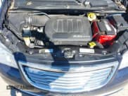 ✅ 2016 Chrysler Town & Country Touring • VIN: 2C4RC1BG5GR294543 • Lot: 43722704. Wystawiony na IAAI z przebiegiem 137 564 mil. Bezpłatny archiwum sprzedaży aukcyjnych z USA i szczegółowy raport historii pojazdu na DreamBid. Zdjęcie 10.