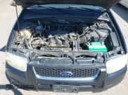 ✅ 2003 Ford Escape Limited • VIN: 1FMCU94103KB90251 • Lot: 42034006. Listed on IAAI with 225,566 mi. Free auction sales archive from the USA and detailed vehicle history report at DreamBid. Image 10.