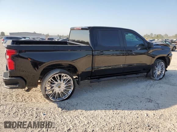 ✅ 2021 Chevrolet Silverado 1500 Custom • VIN: 3GCPWBEK5MG281779 • Lot: 76015084. Wystawiony na Copart z przebiegiem 32 616 mil. Bezpłatny archiwum sprzedaży aukcyjnych z USA i szczegółowy raport historii pojazdu na DreamBid. Zdjęcie 3.