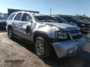 ✅ 2014 Chevrolet Tahoe LT • VIN: 1GNSCBE05ER127728 • Lot: 36644243. Wystawiony na IAAI z przebiegiem 247 974 mil. Bezpłatny archiwum sprzedaży aukcyjnych z USA i szczegółowy raport historii pojazdu na DreamBid. Zdjęcie 1.
