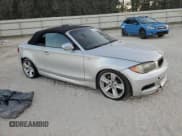 ✅ 2011 BMW 1 Series 135i • VIN: WBAUN7C58BVM24323 • Лот: 91675085. Опубликован ранее на Copart с пробегом 91 443 миль. Бесплатный доступ к архиву аукционных продаж из США и подробный отчёт об истории автомобиля на DreamBid. Изображение 4.