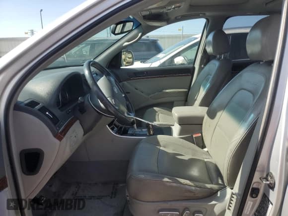 ✅ 2007 Hyundai Veracruz GLS • VIN: KM8NU73C67U012841 • Lot: 57297225. Listed on Copart with 167,406 mi. Free auction sales archive from the USA and detailed vehicle history report at DreamBid. Image 7.