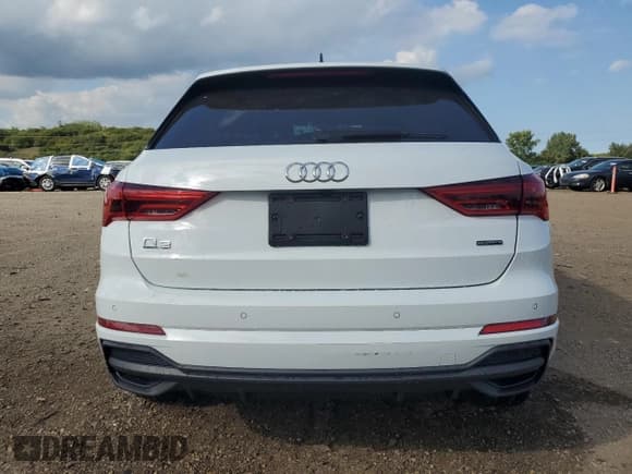 ✅ 2024 Audi Q3 S line Premium • VIN: WA1DECF3XR1050668 • Lot: 84288475. Listed on Copart with Not provided. Free auction sales archive from the USA and detailed vehicle history report at DreamBid. Image 6.