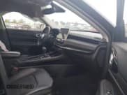 ✅ 2022 Jeep Compass Trailhawk • VIN: 3C4NJDDB7NT222440 • Lot: 43439612. Wystawiony na IAAI z przebiegiem 58 108 mil. Bezpłatny archiwum sprzedaży aukcyjnych z USA i szczegółowy raport historii pojazdu na DreamBid. Zdjęcie 5.