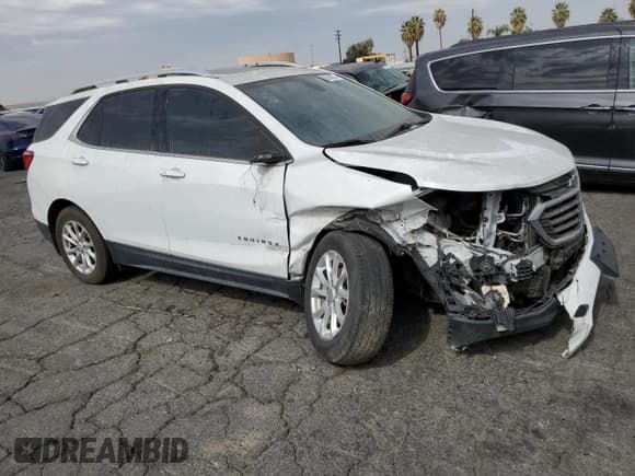 ✅ 2018 Chevrolet Equinox LT • VIN: 2GNAXJEV3J6153482 • Lot: 85740285. Wystawiony na Copart z przebiegiem 76 521 mil. Bezpłatny archiwum sprzedaży aukcyjnych z USA i szczegółowy raport historii pojazdu na DreamBid. Zdjęcie 4.