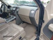 ✅ 2005 Ford F-150 XLT • VIN: 1FTPX12555NB69160 • Lot: 42769918. Wystawiony na IAAI z przebiegiem 191 407 mil. Bezpłatny archiwum sprzedaży aukcyjnych z USA i szczegółowy raport historii pojazdu na DreamBid. Zdjęcie 5.